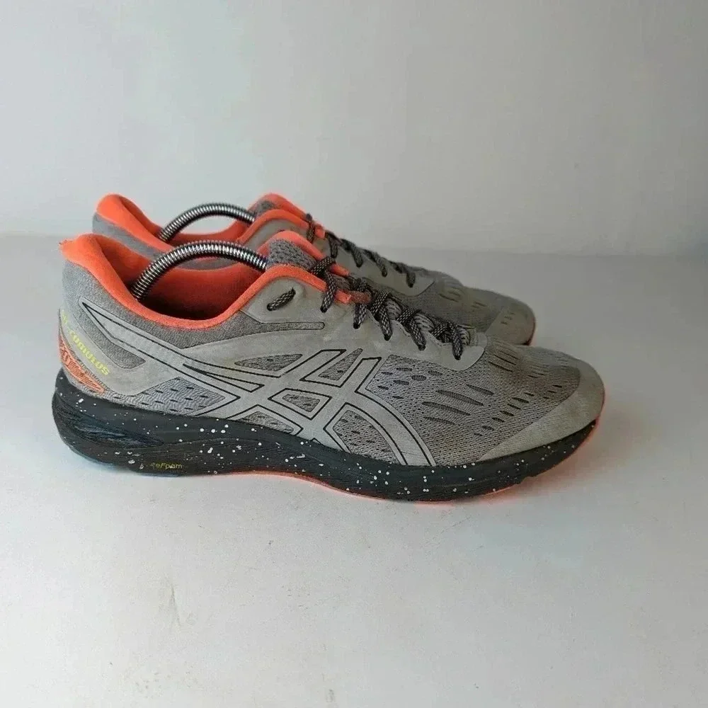 ASICS GEL- Cumulus 20 Sneaker / 13
